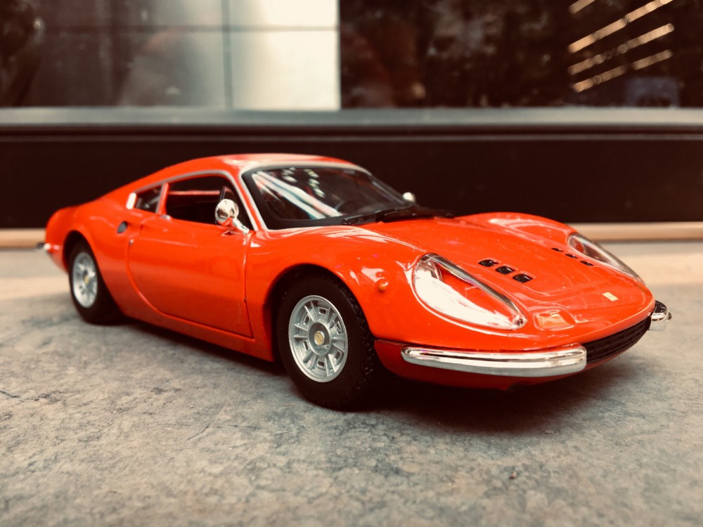 M 244 H 236 Nh Xe Ferrari 246 Gt 1 24 Bburago Mohinhxe Vn