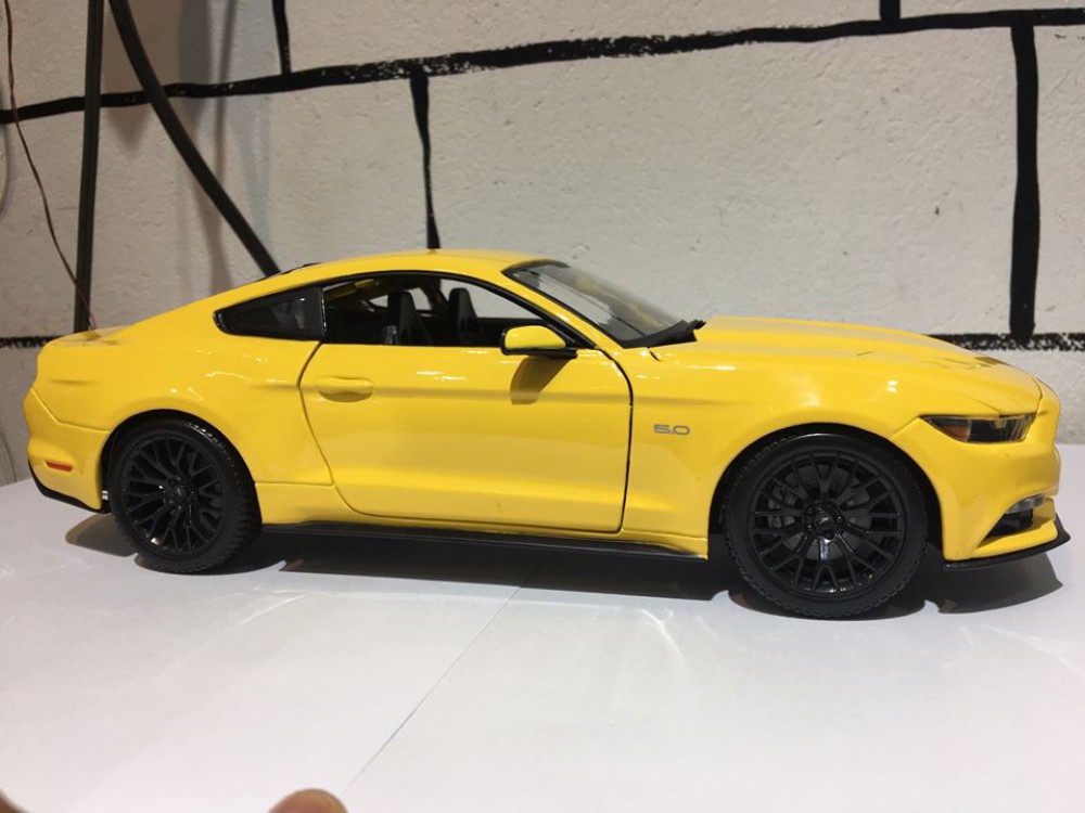 M 244 H 236 Nh Xe Ford Mustang Gt 2015 1 18 Maisto Mohinhxe Vn