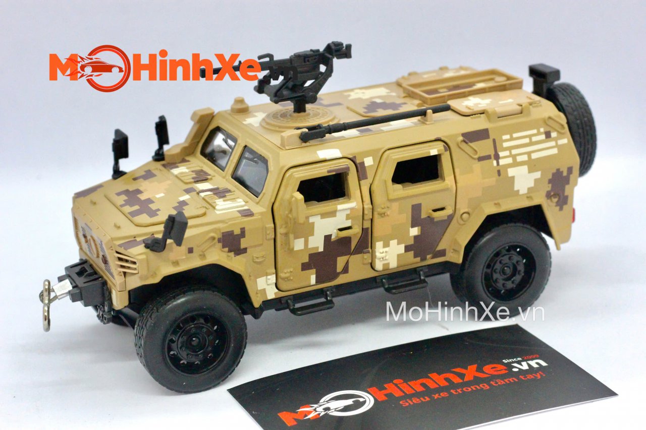 Mô hình xe Xe bọc thép Dongfeng CSK-182 1:32 CheZhi | MoHinhXe.vn