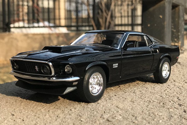 1969 Ford Mustang Boss 429 1:24 Welly-FX