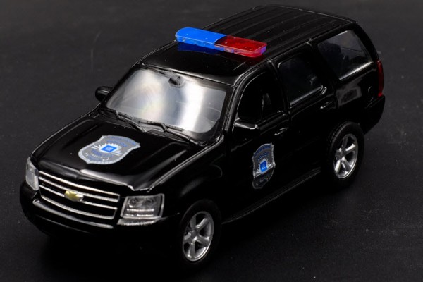 Chevrolet Tahoe 2008 Police 1:36 Welly