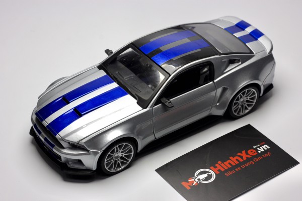 Ford Mustang Need for Speed Limited Edition 1:24 Maisto