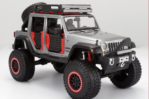 Jeep Wrangler Unlimited 2015 Off-Road 1:24 Maisto