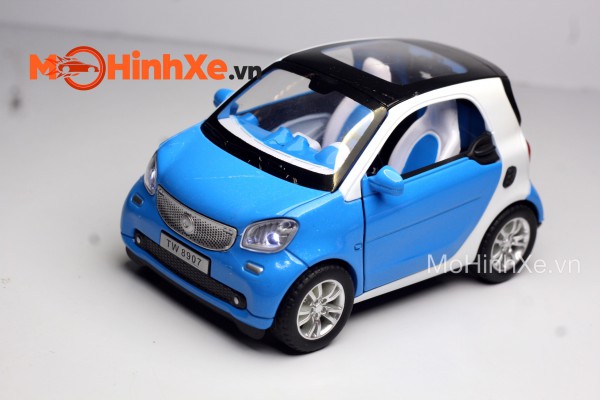 Mercedes-Benz Smart Fortwo 1:32 TY Models